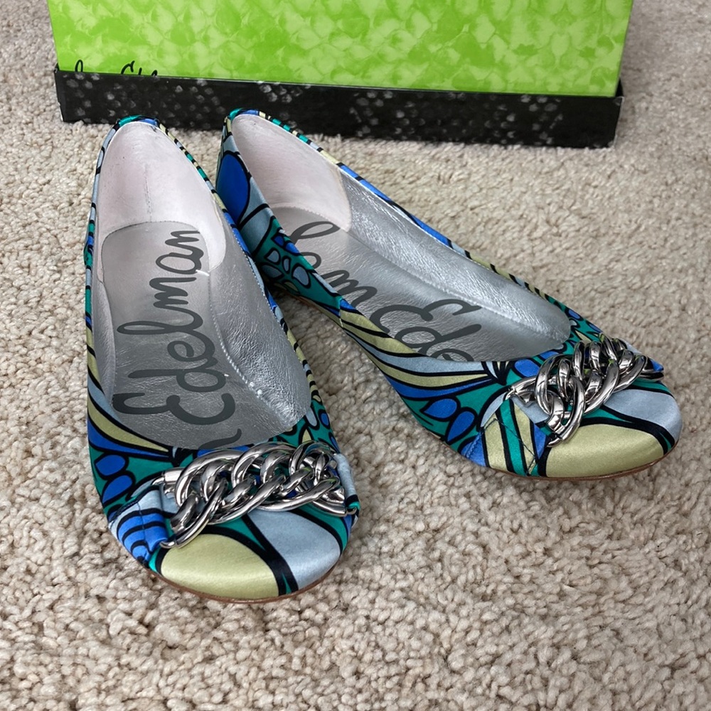 Sam Edelman flats; Size 6.